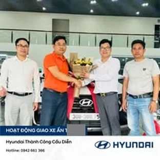 Hình ảnh hoạt động tư vấn xe tại Hà Nội